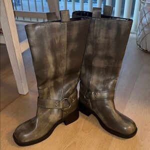 Charcoal grey Mid-Calf Boots